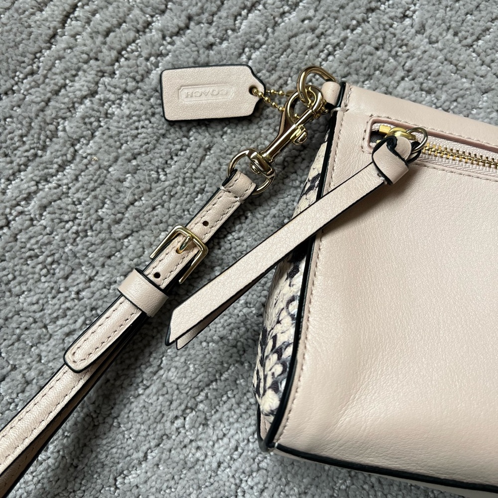 Coach Madison Blush Python Large Wristlet - image 6